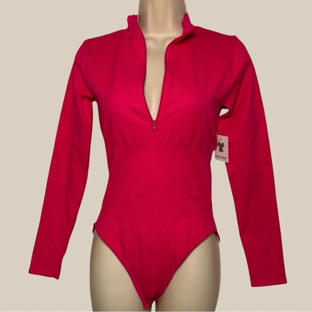 Clozoz Women’s Hot Pink Zip Front Mockneck Ribbed Long Sleeve Bodysuit SZ M NWT